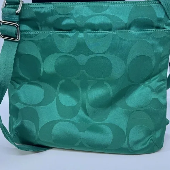 VINTAGE COACH TEAL NYLON CROSSBODY - Picture 5 of 7